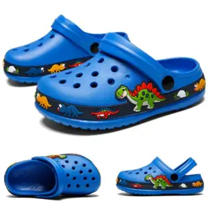 Blaue Kinder-Clogs mit bunten Dinosaurier-Motiven am Rand