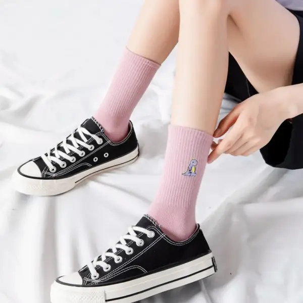 Damen Socken mit gesticktem Dino, gerippt – Bild 2