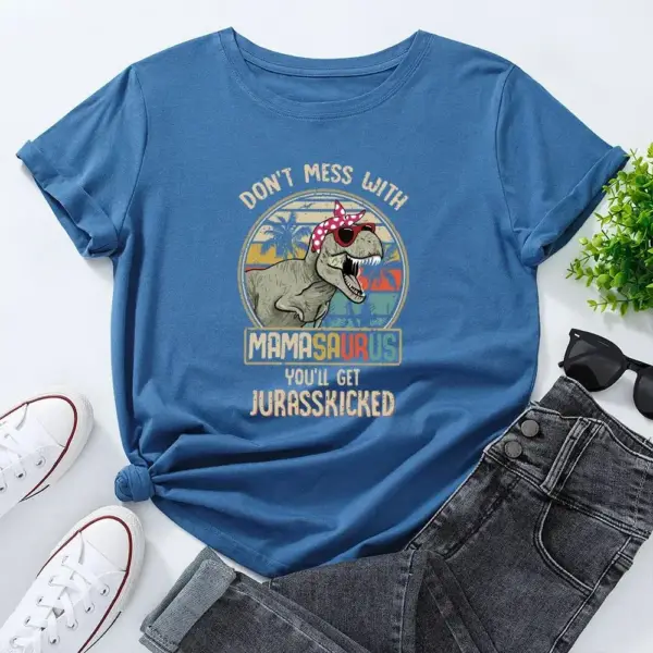 Damen T-Shirt mit T-Rex Aufdruck, Sonnenbrille und Kopftuch – Bild 3