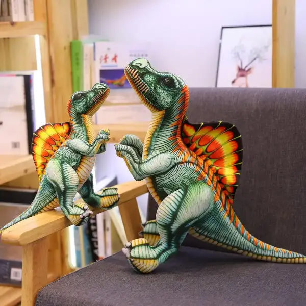 Dinosaurier Kuscheltier mit Rückensegel und Krallen – Bild 3