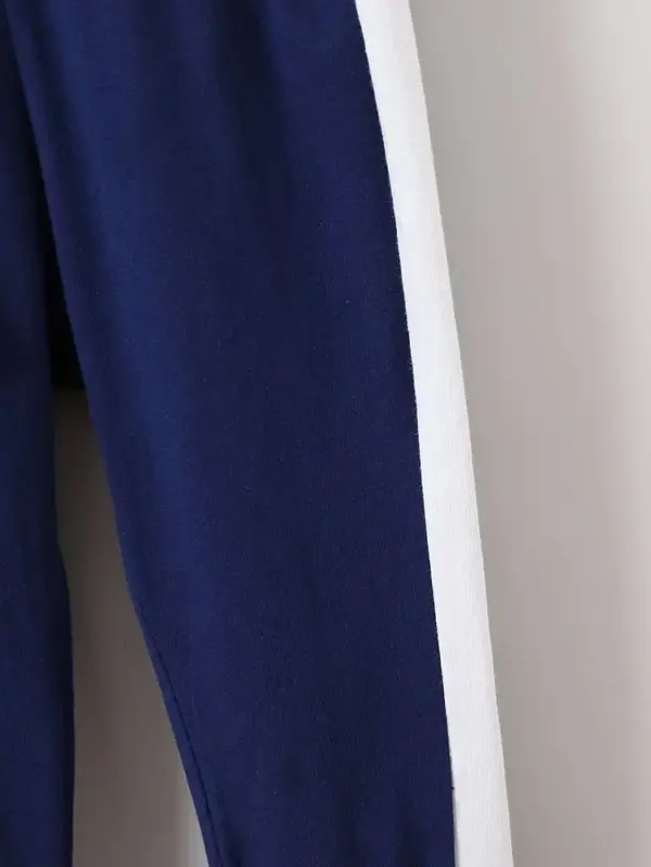 Jungen Set Kapuzenpullover und Hose mit Dino-Aufdruck – Bild 5