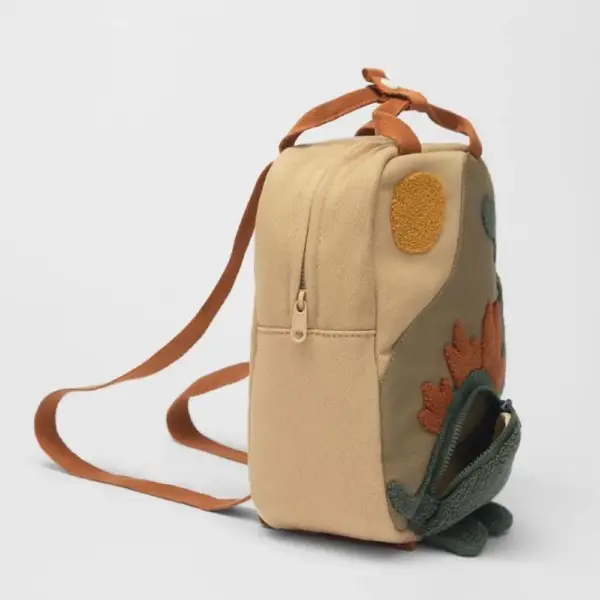 Kinderrucksack mit Dinosaurier-Applikation, Tragegriff und Zipper – Bild 6